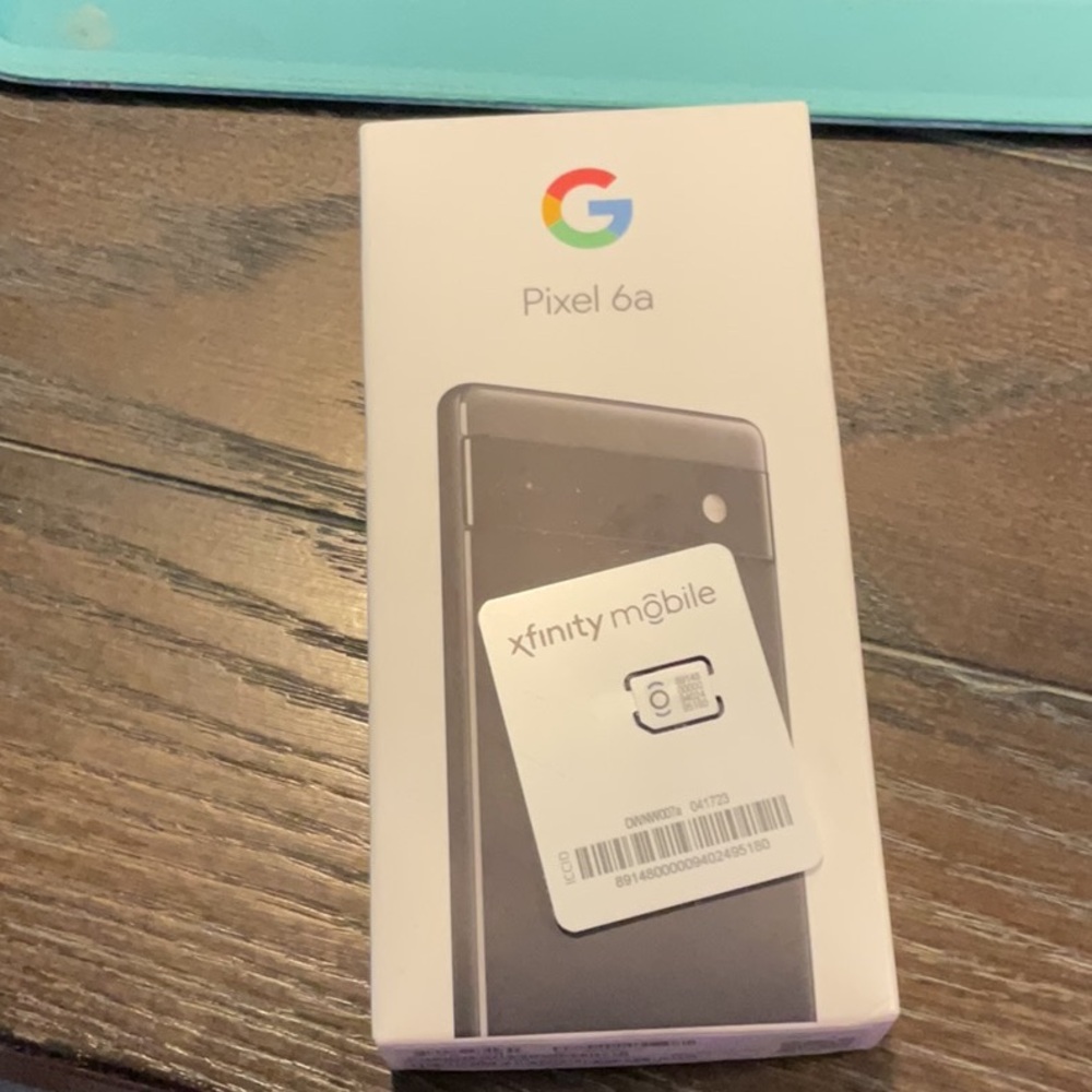 Google Pixel Charcoal Sleek Design Cell Phone